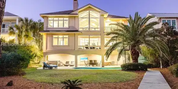 12 Cassina Lane