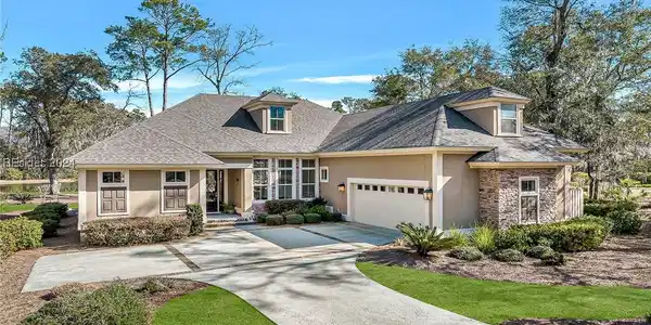 19 Pond Drive
