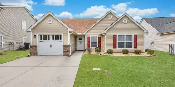 6 Torrey Lane