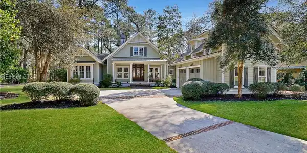 4 Davant Circle
