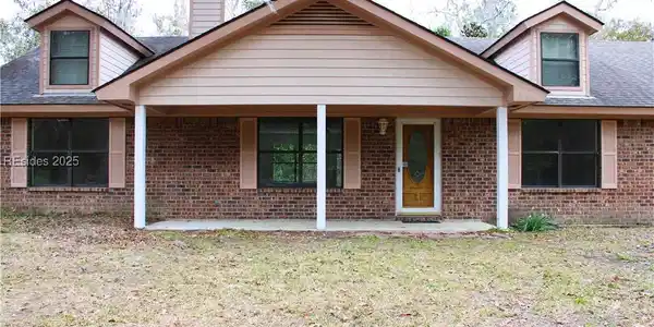 311 Oakwood Drive