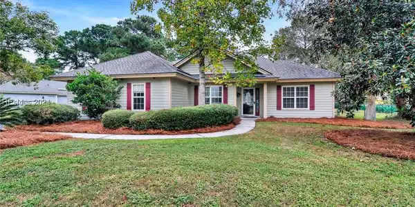 3 Bontwell Circle