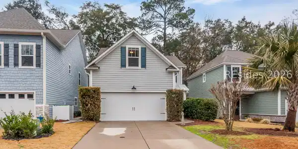 44 Circlewood Drive