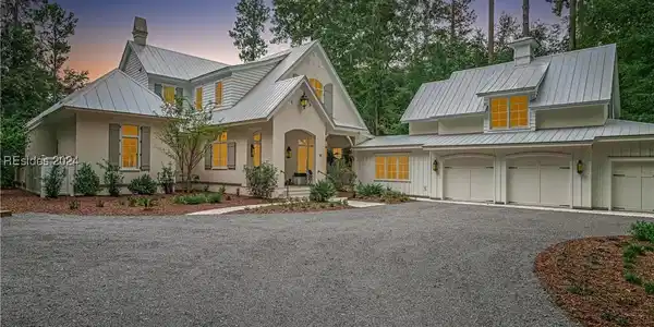 62 Trout Hole Road
