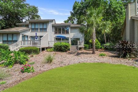 11 Lake Forest Drive