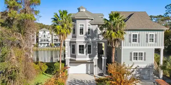 54 Sandcastle Court