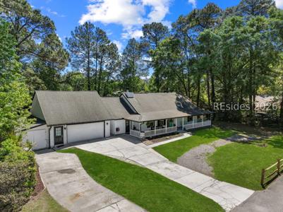 7 Windy Lake Court