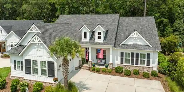20 Balsam Bay Court