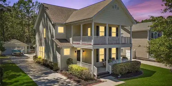 37 Red Cedar Street