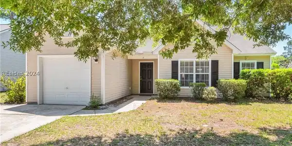 8 Pine Ridge Drive