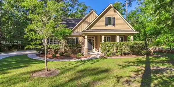21 Dovetree Lane