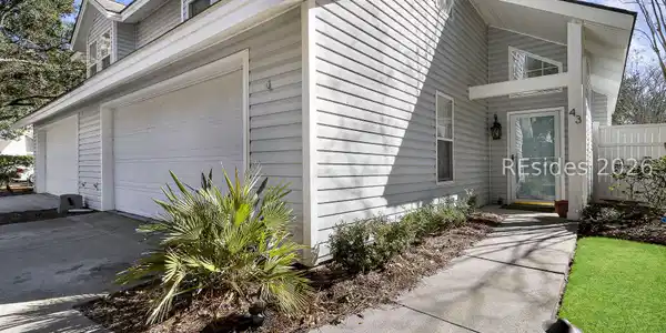 43 Lake Linden Lane
