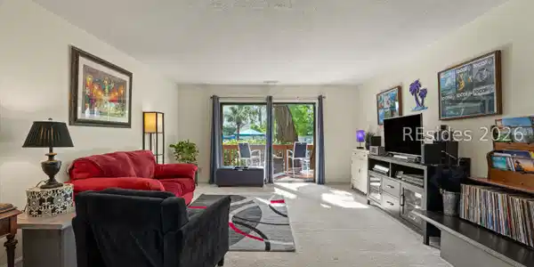 Image 3: Living Room Image 3: Living Room