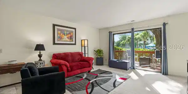 Image 4: Living Room Image 4: Living Room