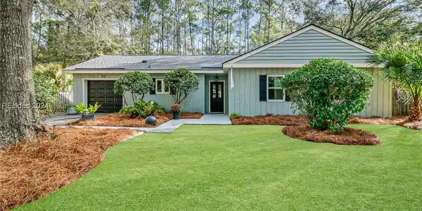 16 Indian Trail