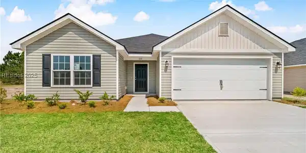232 Founders Walk