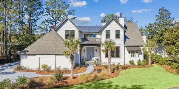 9 Mackays Point