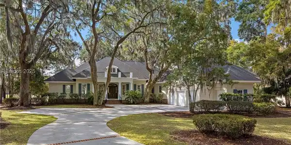38 Inverness Drive