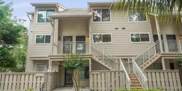 15 Deallyon Avenue