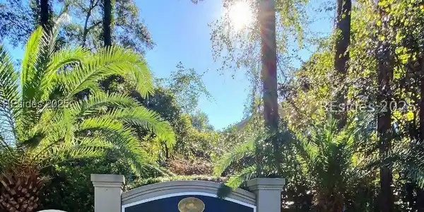 4 Indigo Run Drive