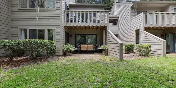 108 Lighthouse Road