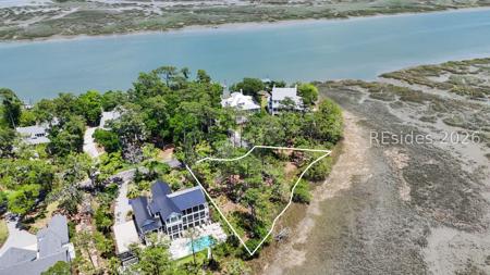 6 Anchorage Way