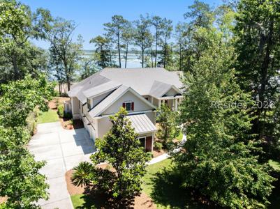 12 Dolphin Lane