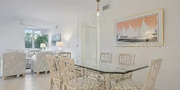 2 Lighthouse Lane