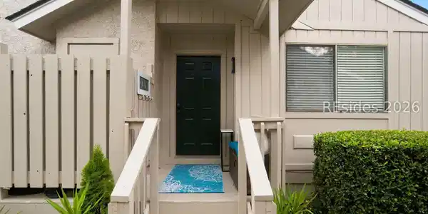 Image 3: One story, flat style 2br/2 full bath Image 3: One story, flat style 2br/2 full bath