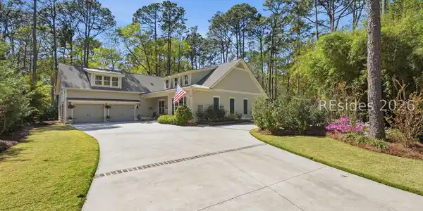 11 Jingle Shell Lane