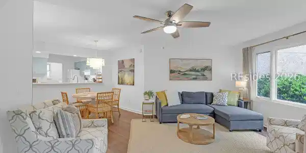 100 Colonnade Drive