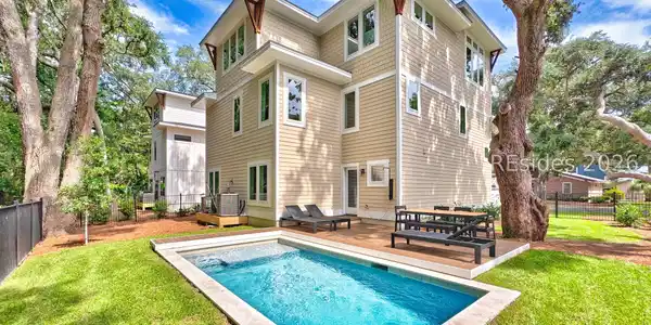37 Oleander Street