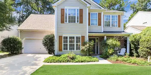 136 Lake Linden Drive