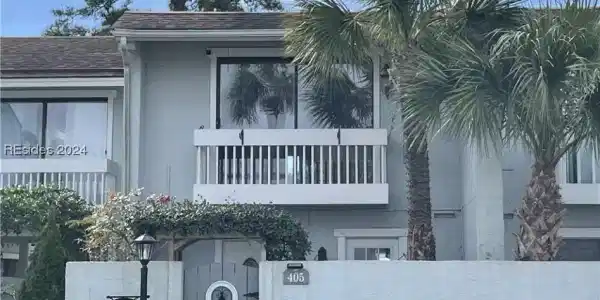 2 William Hilton Parkway