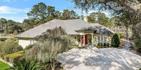 7 Sea Otter Court