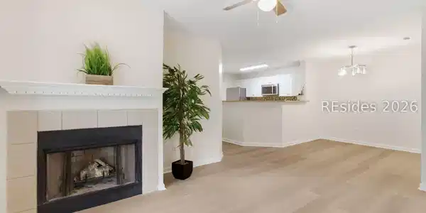 100 Kensington Boulevard