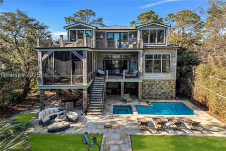 9 Bayberry Lane
