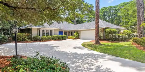 39 Lancaster Pl