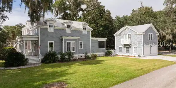 16 Sheridan Road