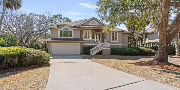 6 Sams Point Lane