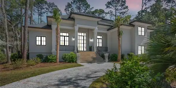2 Delta Lane