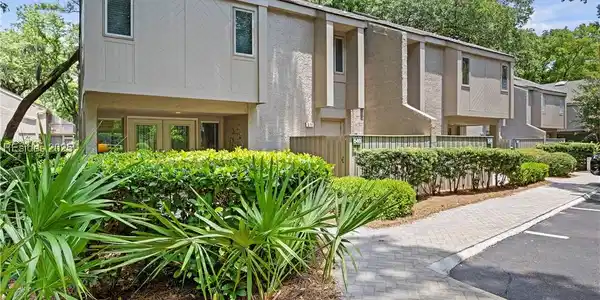 22 Lighthouse Road