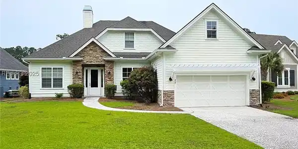 25 Sweet Pond Court