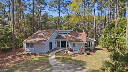 13 Lenora Drive