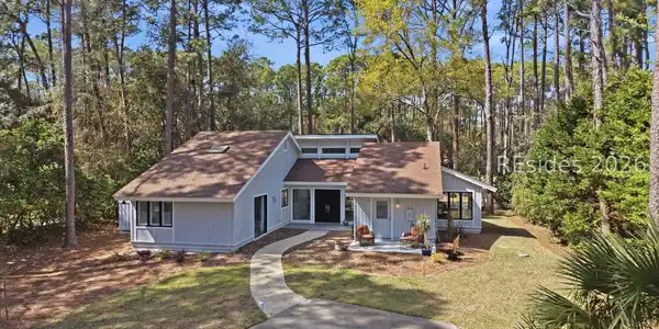 13 Lenora Drive
