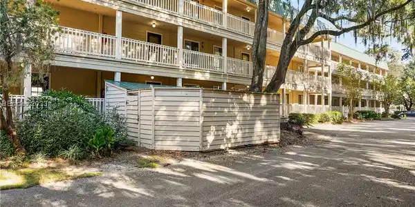 239 Beach City Road