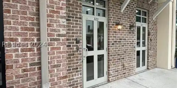 5 Promenade Street
