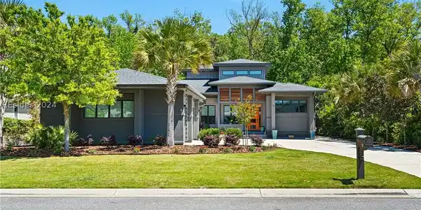 10 Balsam Bay Court