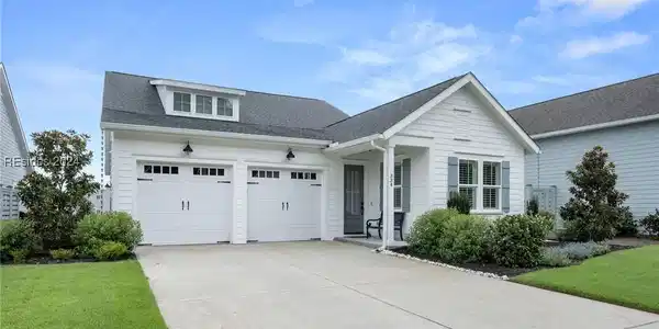 334 Castaway Drive