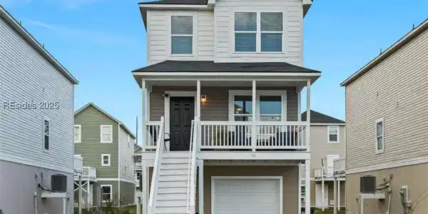 18 Island Breeze Lane
